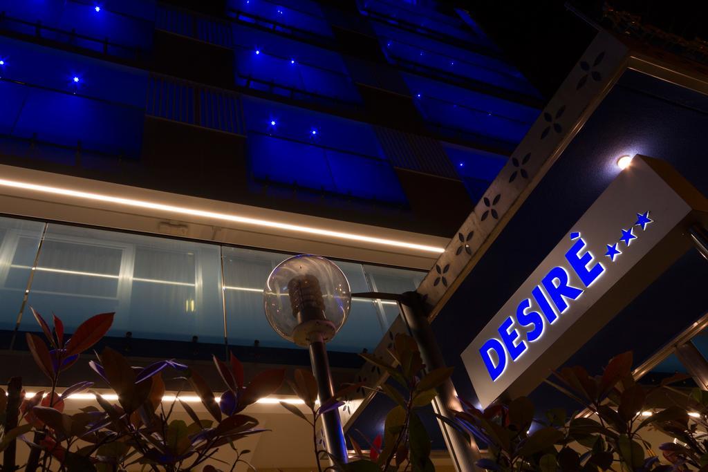 Hotel Desire' Риччоне Экстерьер фото