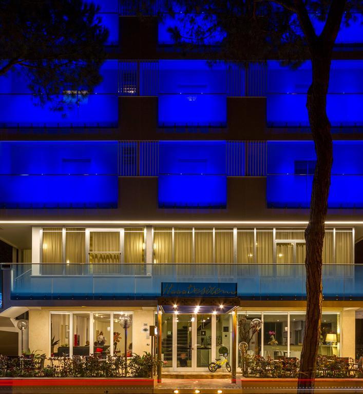 Hotel Desire' Риччоне Экстерьер фото