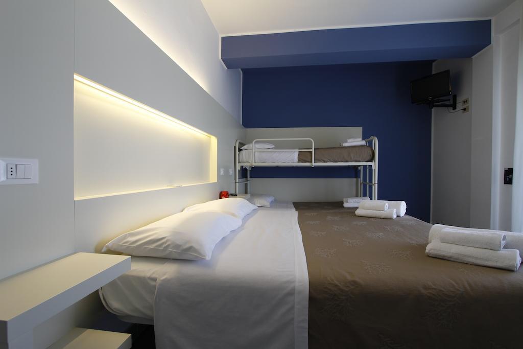 Hotel Desire' Риччоне Экстерьер фото
