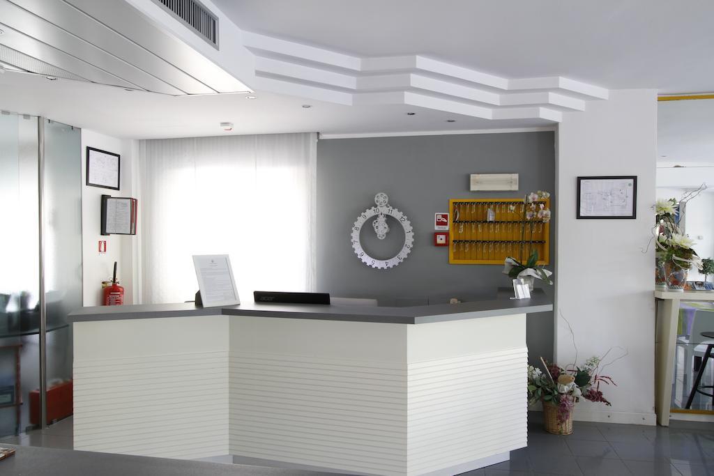 Hotel Desire' Риччоне Экстерьер фото